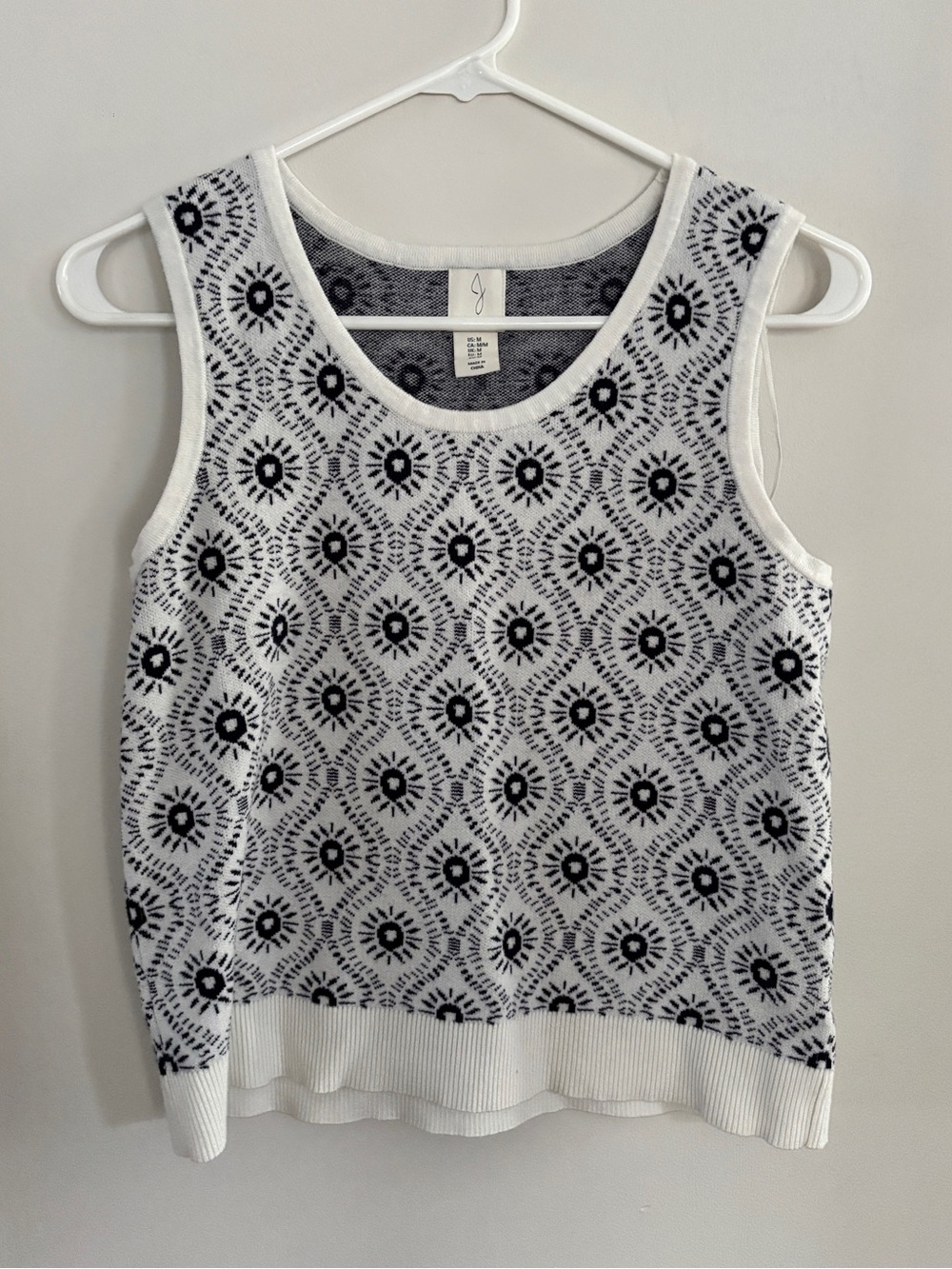 Joie Sleeveless Knit Sweater Tank Size Medium Navy White Patterned Top Preppy